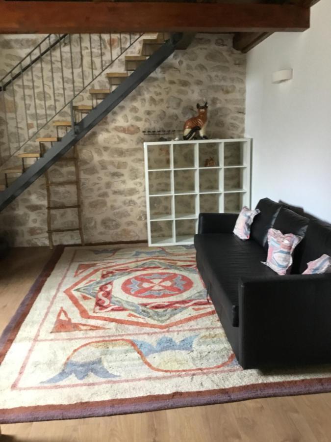 Stein Haus Villa Pirovac Kültér fotó
